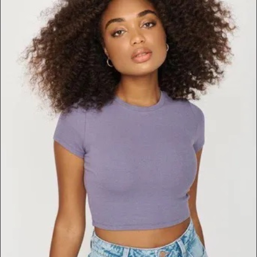 Garage purple stormi tee